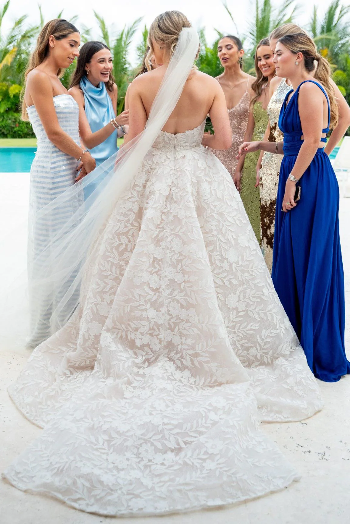 Featured Wedding Dresses